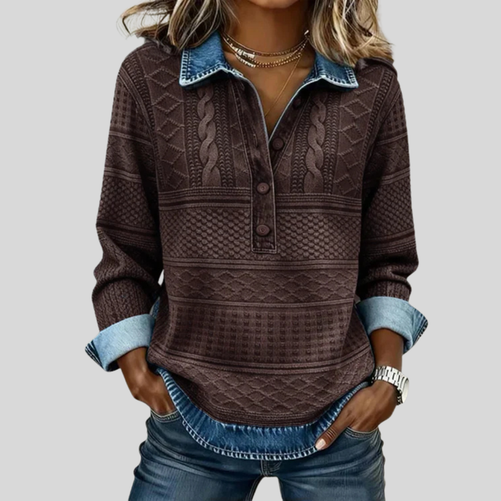 DOROTA - TEKSTUROWANY DZIANINOWY TOP Z KOŁNIERZYKIEM ZAPIĘTYM NA GUZIKI