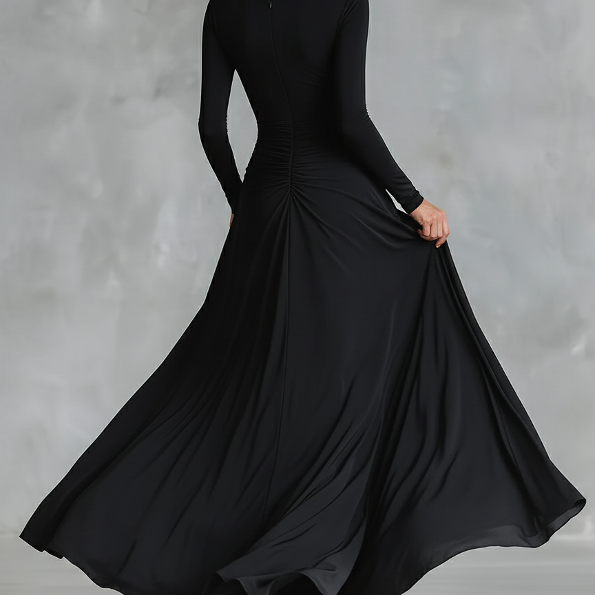 Rubi - Elegancka sukienka maxi, która nie opina i pięknie układa się na sylwetce 35+